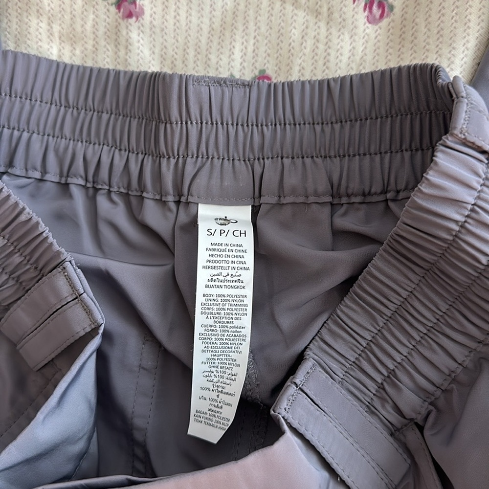 Alo ski-moto puffer pants - Picture 3 of 3
